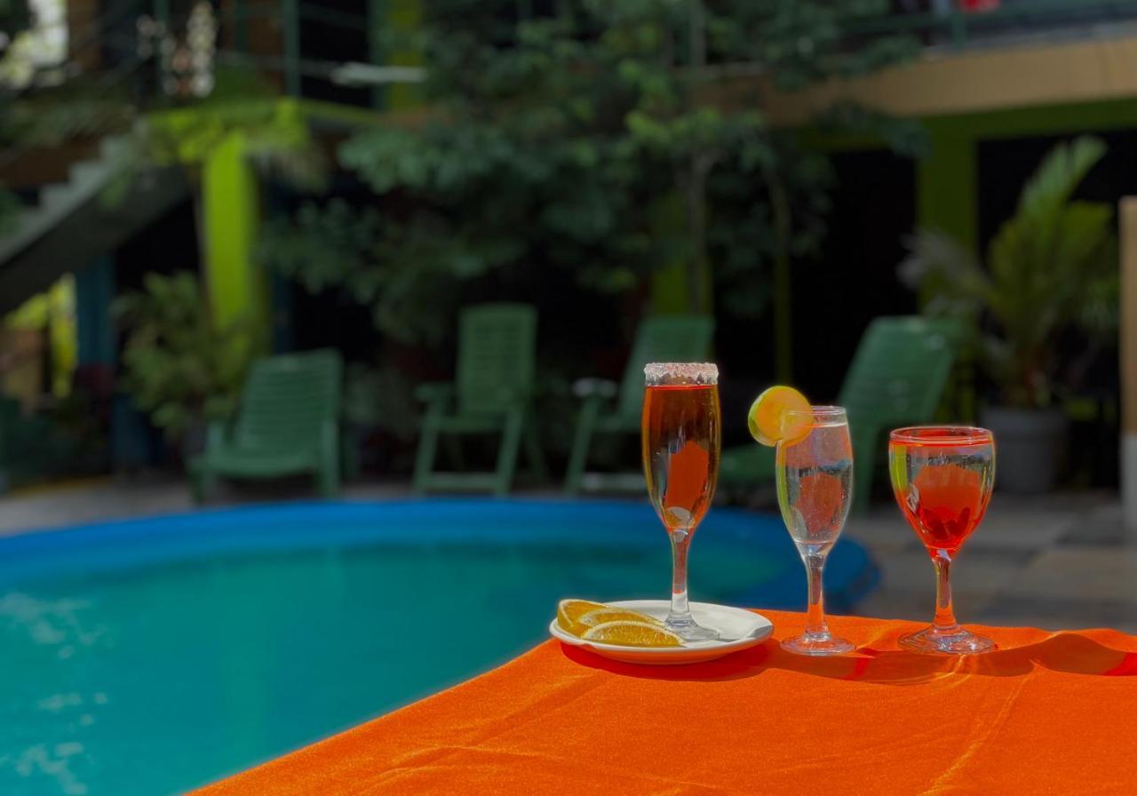 Los Amigos Jungle Hotel Tortuguero Ngoại thất bức ảnh